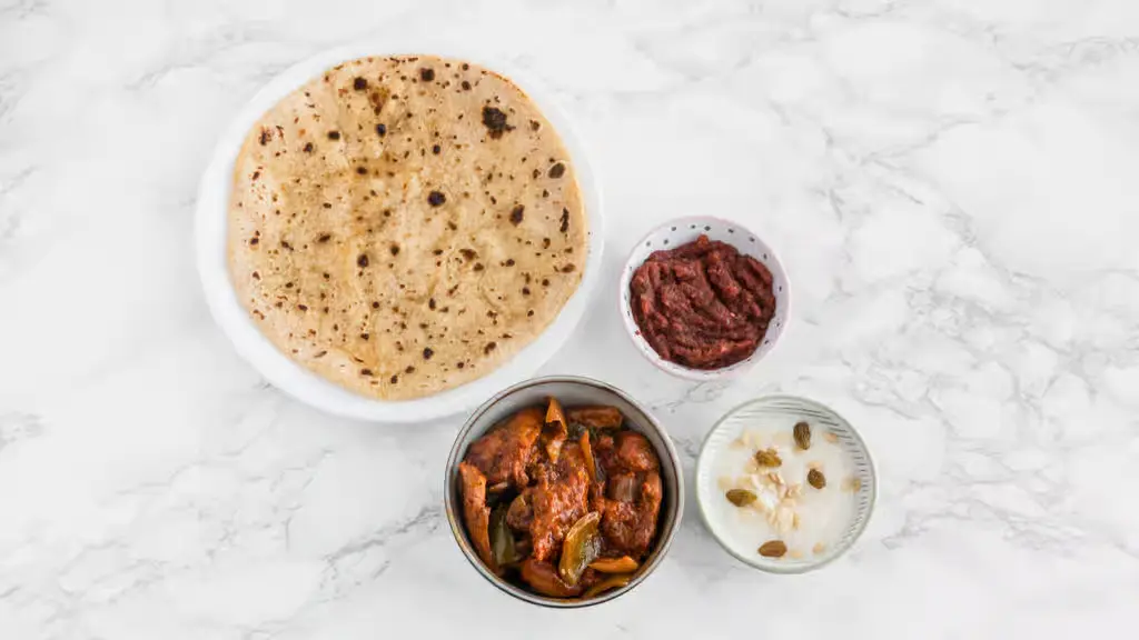 Chicken meal home-cooked Apna Spicy Hut Winnipeg